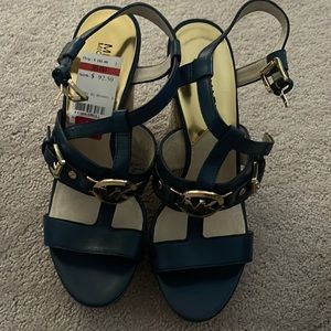 Michael Kors wedges size 7